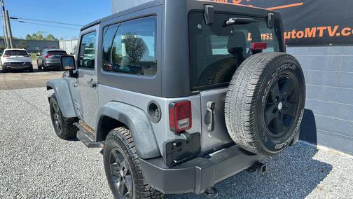 2016 Jeep Wrangler Sport