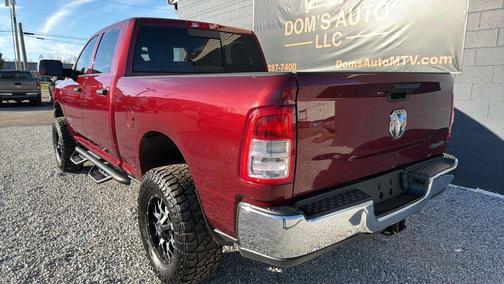 2020 RAM 2500 Tradesman Crew Cab 4X4 6'4' Box