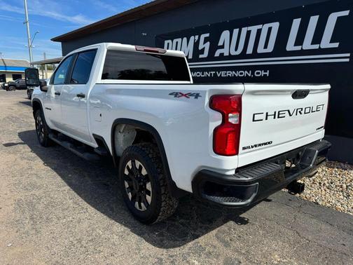 2020 Chevrolet Silverado 2500 Custom