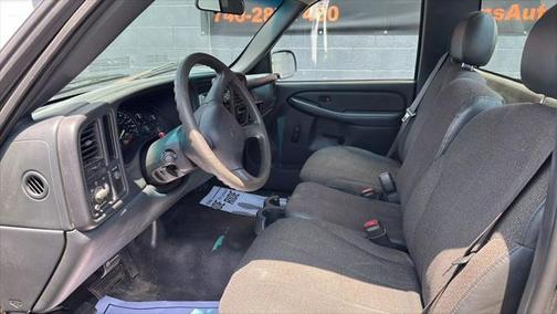 2001 Chevrolet Silverado 1500 Base