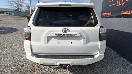 2015 Toyota 4Runner SR5 Sport Utility 4D