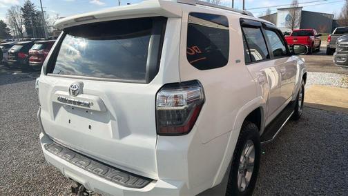 2015 Toyota 4Runner SR5 Sport Utility 4D