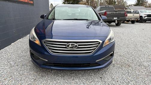 2017 Hyundai SONATA SE