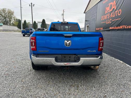 2020 RAM 3500 Big Horn Crew Cab 4x4 8' Box