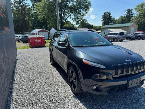 2016 Jeep Cherokee Sport