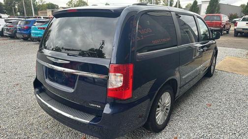 2012 Chrysler Town & Country Limited