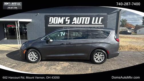 2021 Chrysler Voyager LXI