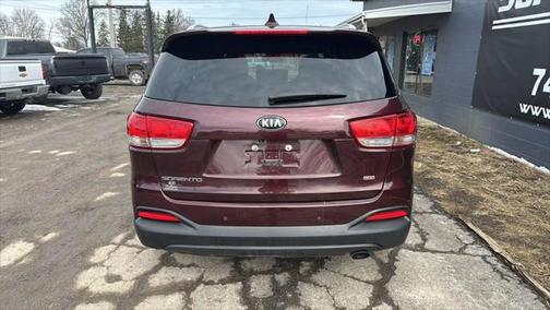 2017 Kia Sorento LX