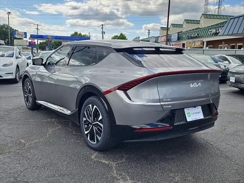 2023 Kia EV6 Wind
