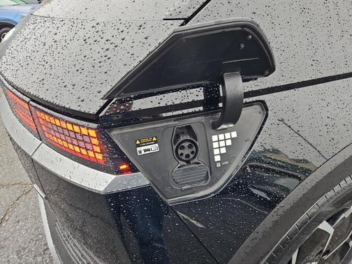 2023 Hyundai IONIQ 5 SEL