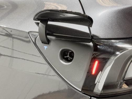 2026 Tesla Model Y Long Range