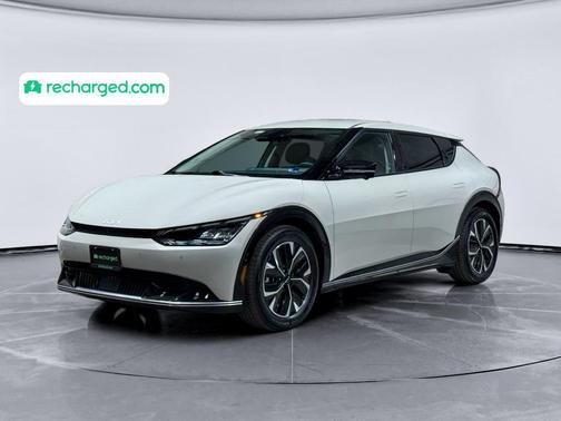 Glacier 2022 Kia EV6 Wind