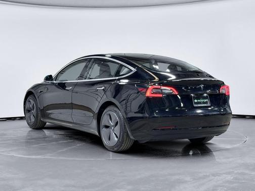 Solid Black 2019 Tesla Model 3 Standard Range Plus