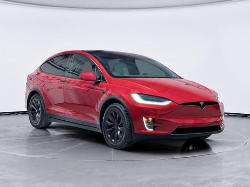 2019 Tesla Model X Long Range