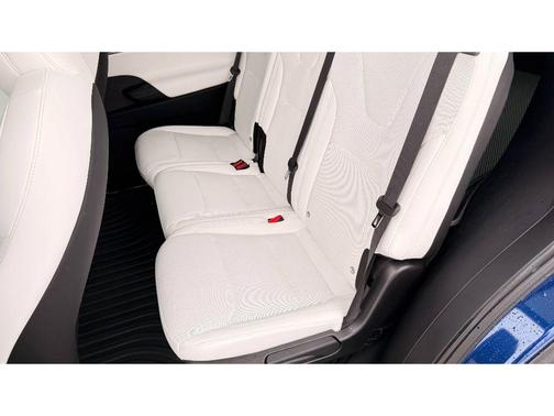 2024 Tesla Model X Base