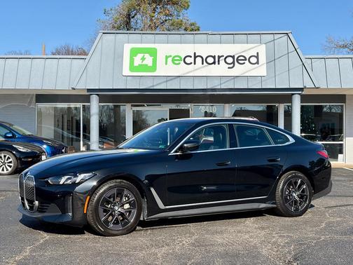 Jet Black 2025 BMW i4 Gran Coupe xDrive40