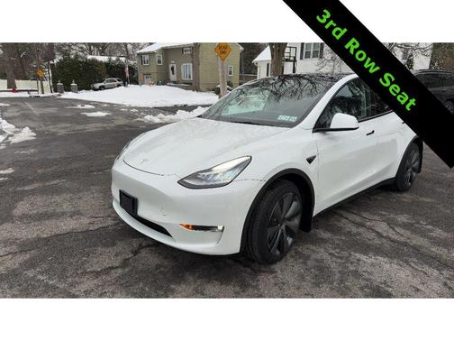 2022 Tesla Model Y Long Range