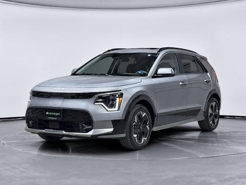 Steel Gray 2023 Kia Niro EV Wave