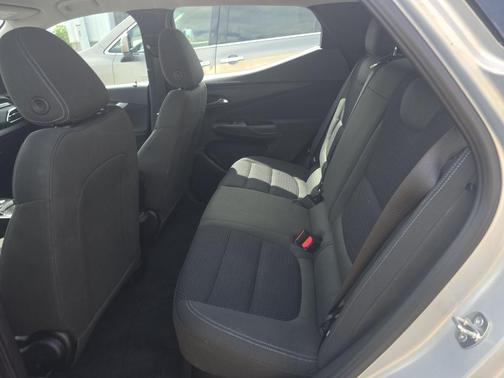 Silver Flare Metallic 2023 Chevrolet Bolt EUV LT