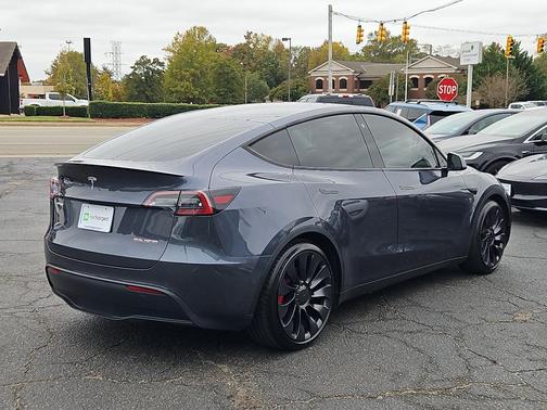2022 Tesla Model Y Performance
