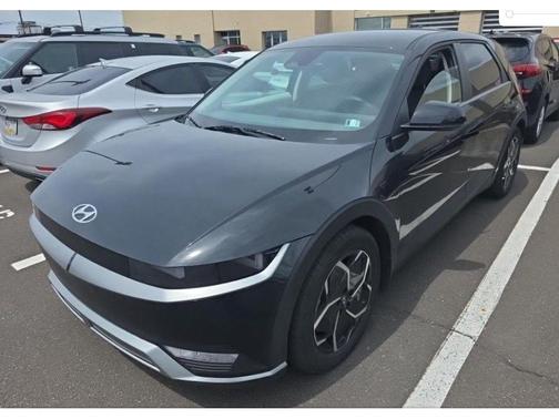 Abyss Black 2024 Hyundai IONIQ 5 SE