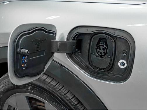 Iconic Silver Metallic 2021 Ford Mustang Mach-E Select