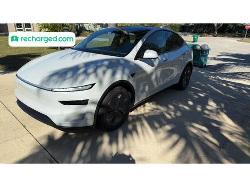2026 Tesla Model Y Long Range