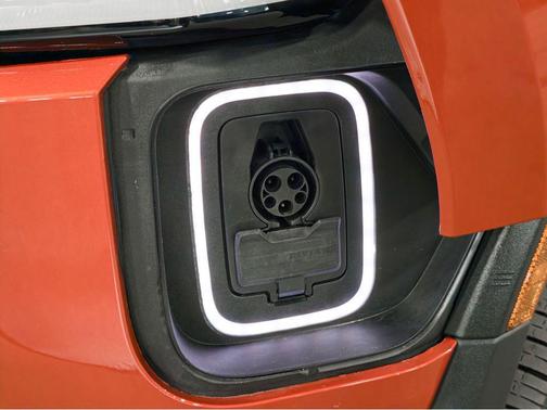 2023 Rivian R1S Adventure