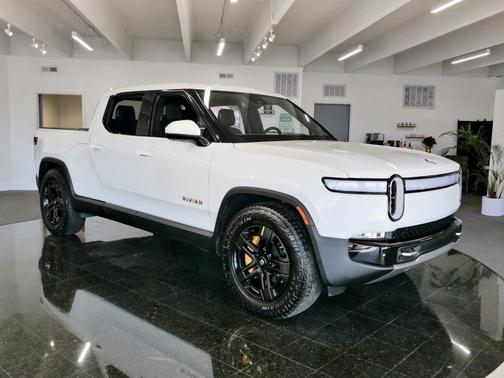2022 Rivian R1T Adventure Package