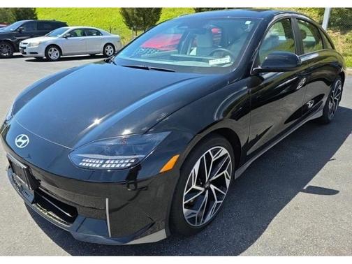 Onyx Black 2023 Hyundai IONIQ 6 SEL