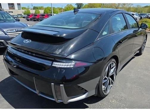 Onyx Black 2023 Hyundai IONIQ 6 SEL