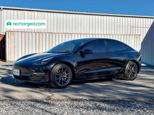 2022 Tesla Model 3 Long Range