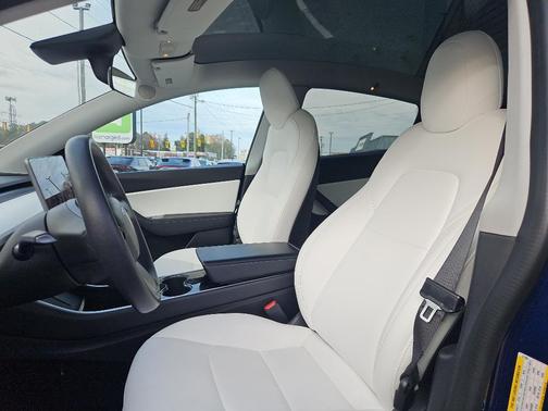 2020 Tesla Model Y Long Range