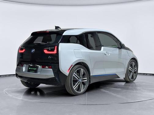 2017 BMW i3 94 Ah w/Range Extender