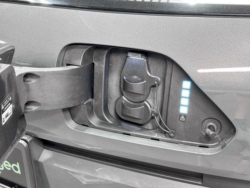 Ecotronic Gray Pearl 2024 Hyundai KONA EV SEL