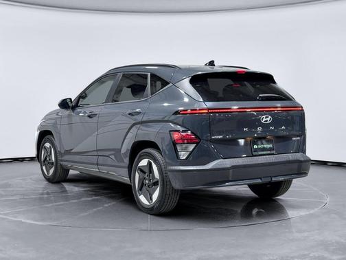 Ecotronic Gray Pearl 2024 Hyundai KONA EV SEL