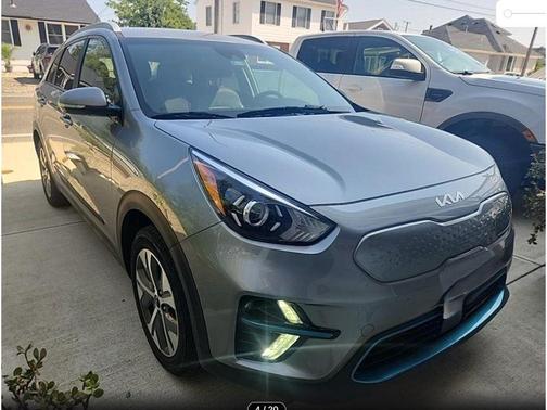 2022 Kia Niro EV EX
