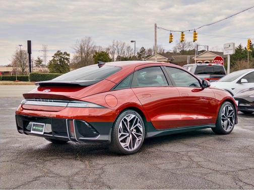 2023 Hyundai IONIQ 6 SEL