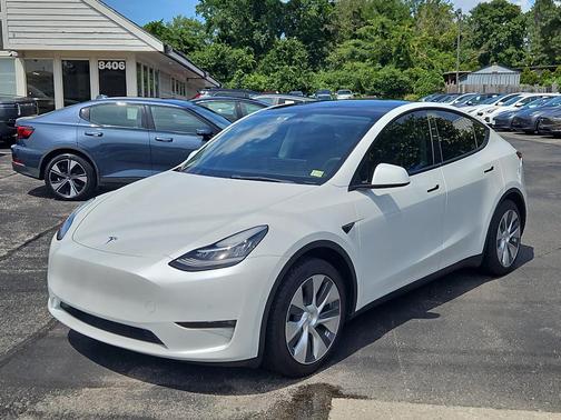 2022 Tesla Model Y Long Range