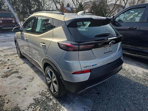 2022 Chevrolet Bolt EUV LT