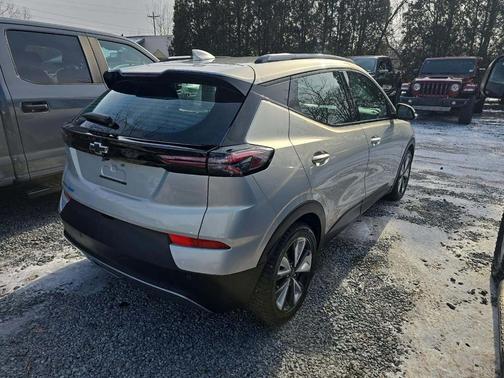 2022 Chevrolet Bolt EUV LT