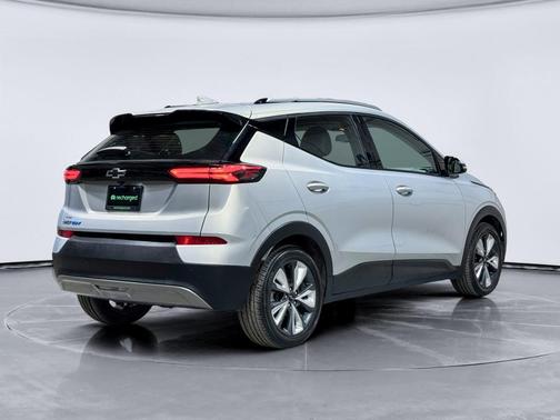 2022 Chevrolet Bolt EUV LT