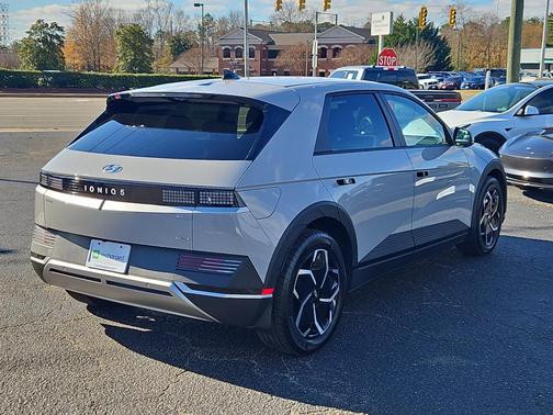 2023 Hyundai IONIQ 5 SEL