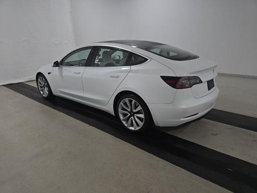 2020 Tesla Model 3 Long Range