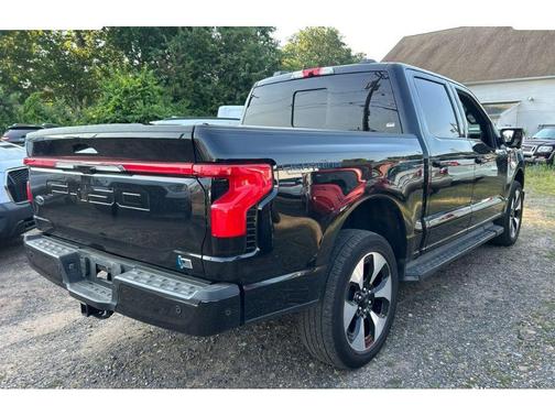 2023 Ford F-150 Lightning Platinum
