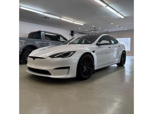 2022 Tesla Model S Plaid