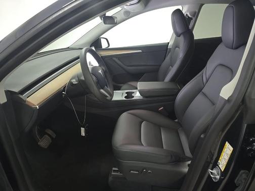 Stealth Grey 2024 Tesla Model Y Long Range