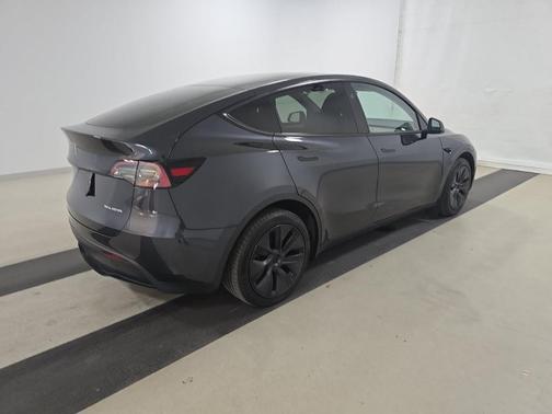 Stealth Grey 2024 Tesla Model Y Long Range
