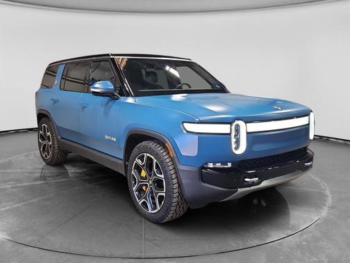 Rivian Blue 2023 Rivian R1S Adventure