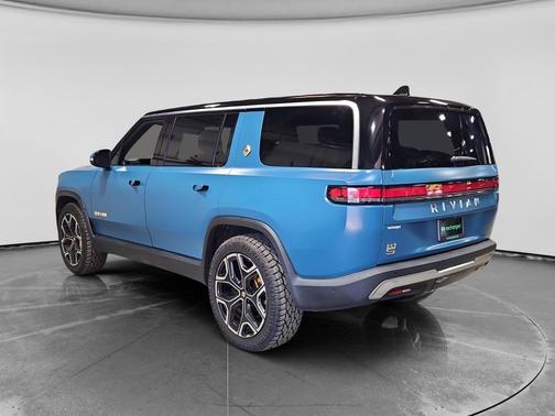 Rivian Blue 2023 Rivian R1S Adventure